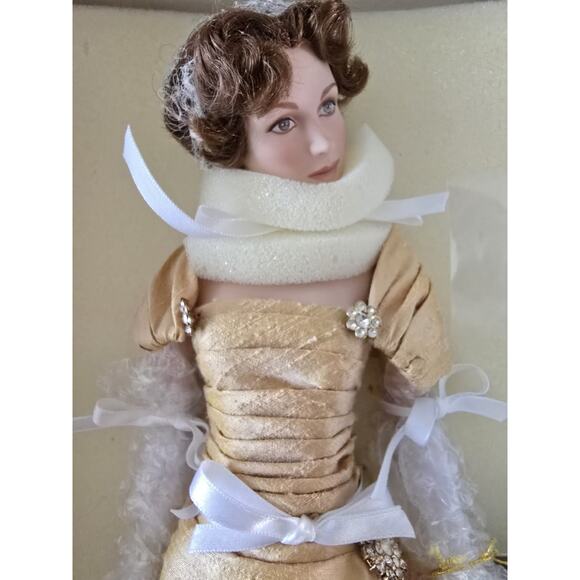 Tonner Doll Jane Seymour 1950 Jane 14 Inch Limited Edition St. Catherines Court - Picture 2 of 14